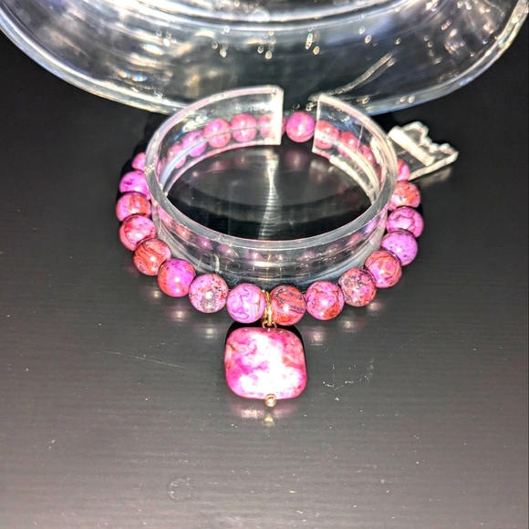 Purple Love Lace Stretch Bracelet - Picture 2 of 3